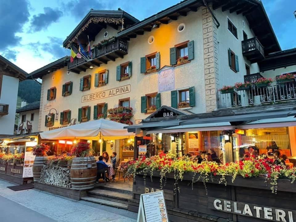 Hotel Alpina Livigno Esterno foto