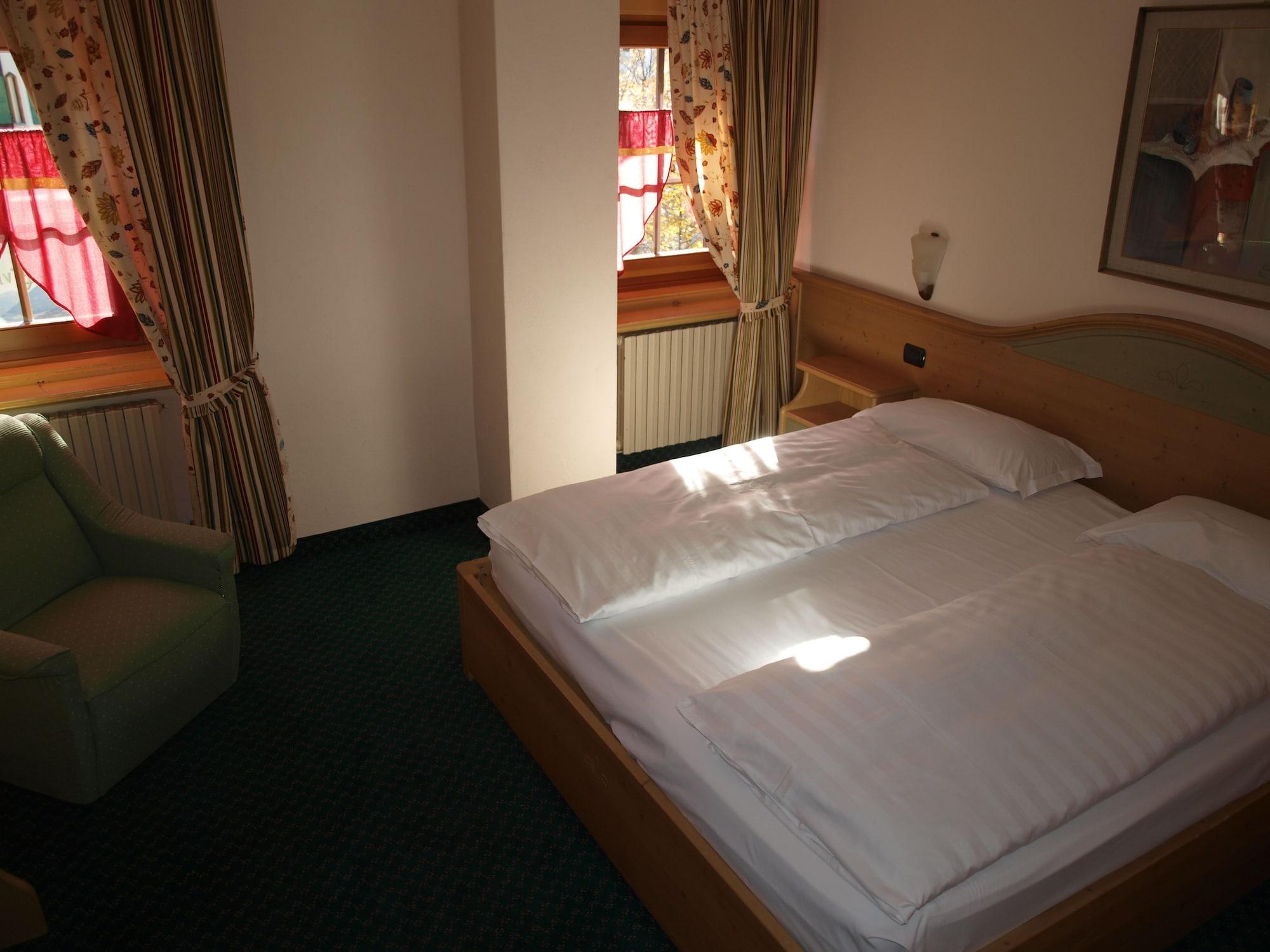 Hotel Alpina Livigno Esterno foto