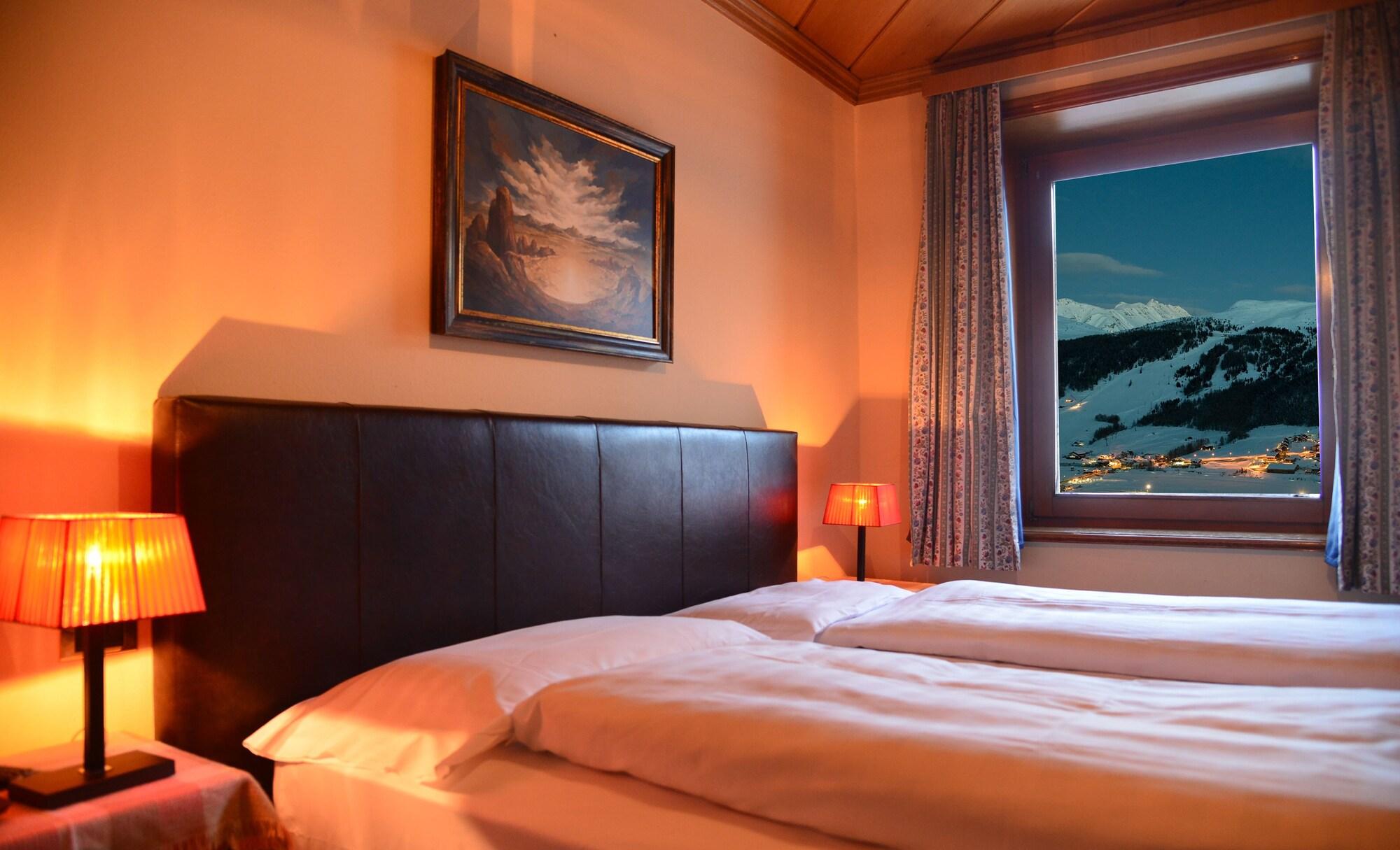 Hotel Alpina Livigno Esterno foto