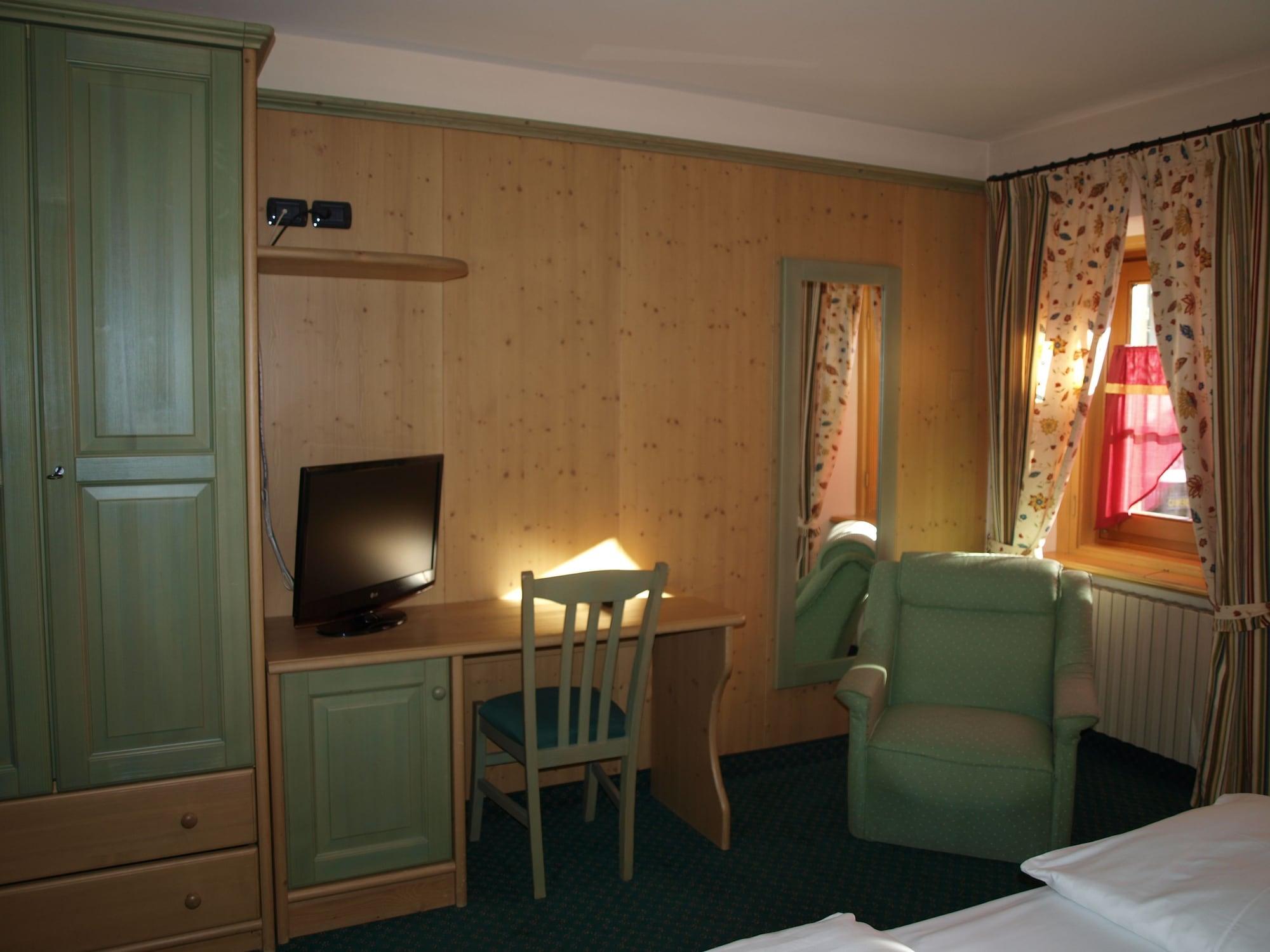 Hotel Alpina Livigno Esterno foto
