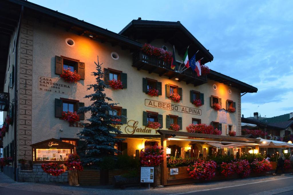 Hotel Alpina Livigno Esterno foto