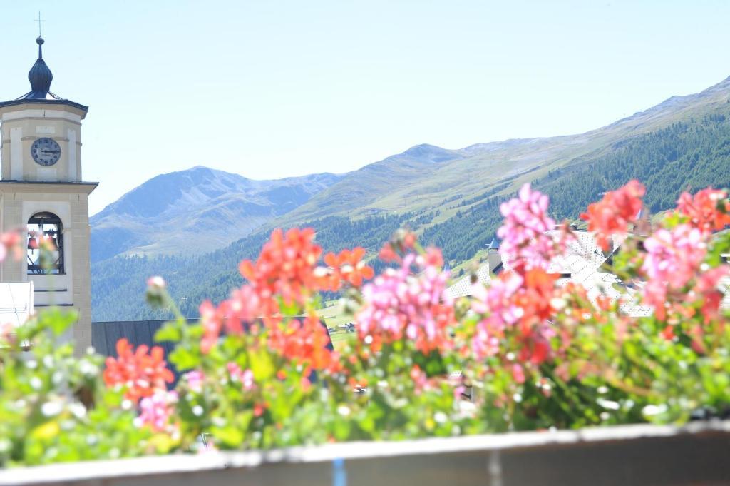 Hotel Alpina Livigno Esterno foto