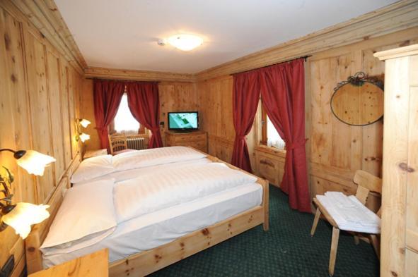 Hotel Alpina Livigno Esterno foto